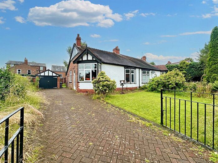 3 Bedroom Bungalow To Rent In Doveston Road, Sale, M33