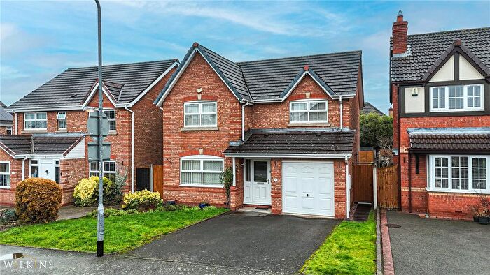 4 Bedroom Detached House For Sale In Stonehaven, Amington, Tamworth, Staffordshire, B77