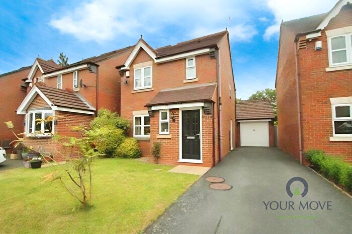 3 Bedroom Detached House For Sale In Woodhouse Way, Cradley Heath, West Midlands, B64
