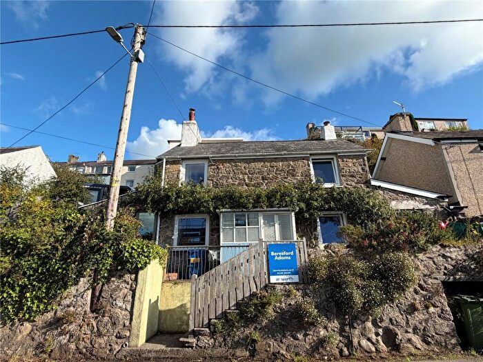 2 Bedroom Detached House For Sale In Caernarfon Road, Y Felinheli, Gwynedd, LL56