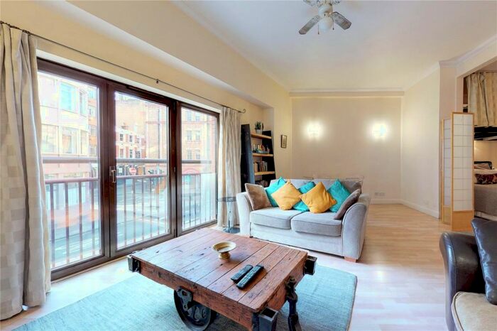 Studio To Rent In Herbal Hill Gardens, Herbal Hill, London, EC1R