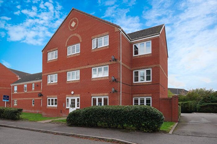 2 Bedroom Flat For Sale In Wisteria Way, Nuneaton, Warwickshire, CV10