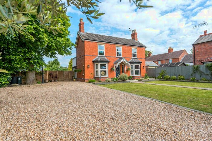 5 Bedroom Detached House For Sale In Main Street, Mareham-Le-Fen, Boston, PE22