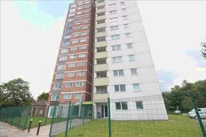 2 Bedroom Flat To Rent In Willow Rise, Roughwood Drive, Kirkby, L33