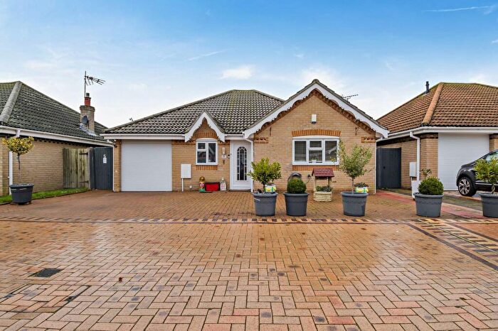 3 Bedroom Bungalow For Sale In Kingston Mews, Clacton-on-Sea, CO15