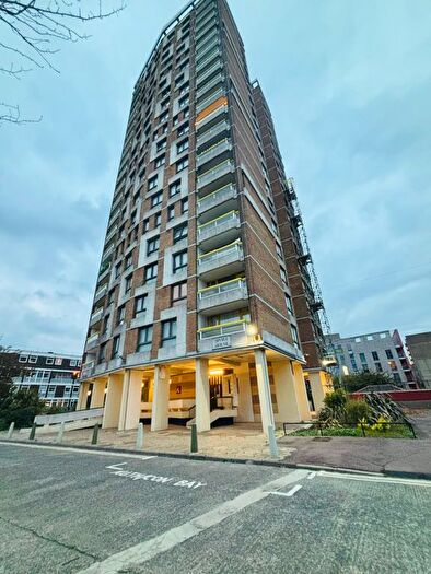 2 Bedroom Flat To Rent In Sivill House, Columbia Road, Bethnal Green, E2