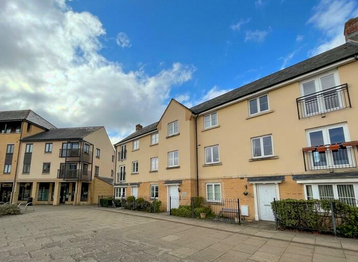 2 Bedroom Apartment To Rent In Sorrel Way, Carterton, Oxfordshire, OX18
