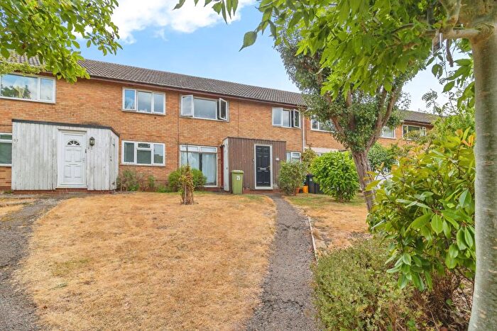 2 Bedroom Maisonette For Sale In Ormonde, Stantonbury, Milton Keynes, Buckinghamshire, MK14