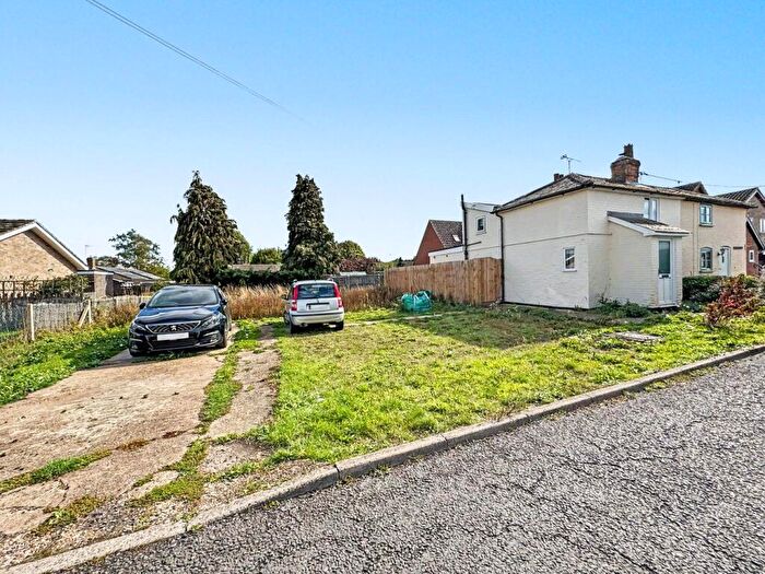 2 Bedroom Semi-Detached House For Sale In Gipping Road, Stowupland, Stowmarket, IP14