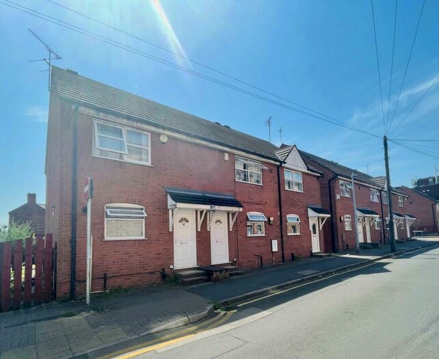 2 Bedroom Terraced House To Rent In Monson Street, Lincoln, LN5