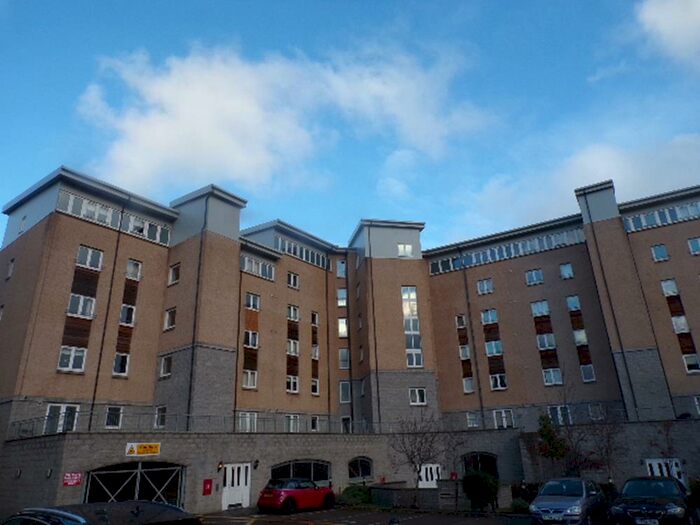 2 Bedroom Flat To Rent In Portland Street, Aberdeen, AB11
