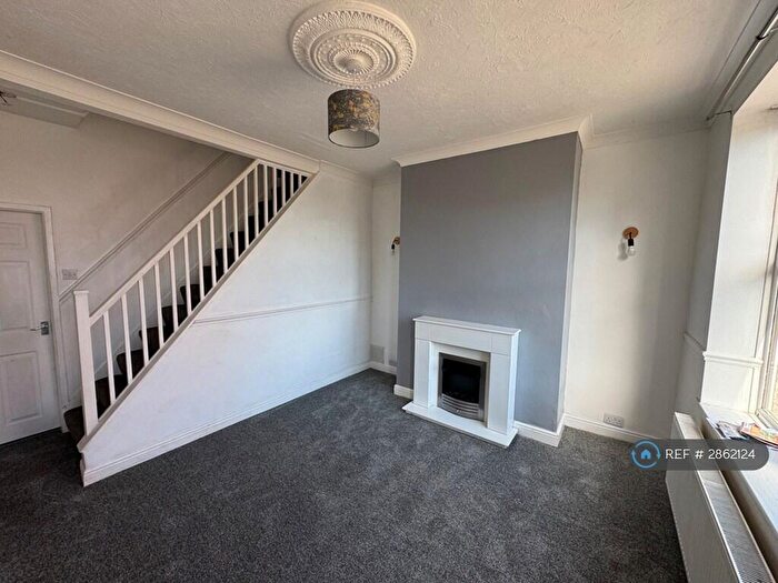 2 Bedroom End Of Terrace House To Rent In Saville Street, Cudworth, Barnsley, S72