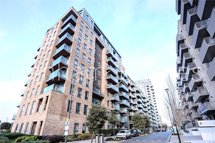 1 Bedroom Flat For Sale In Caversham Road, Beaufort Park, Colindale, NW9