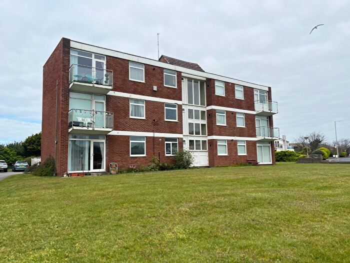 3 Bedroom Apartment For Sale In Fountain Court, Crosby, Liverpool, L23