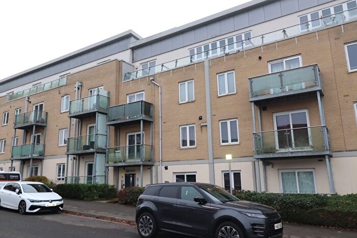 2 Bedroom Flat To Rent In St. James Road, Brentwood, CM14