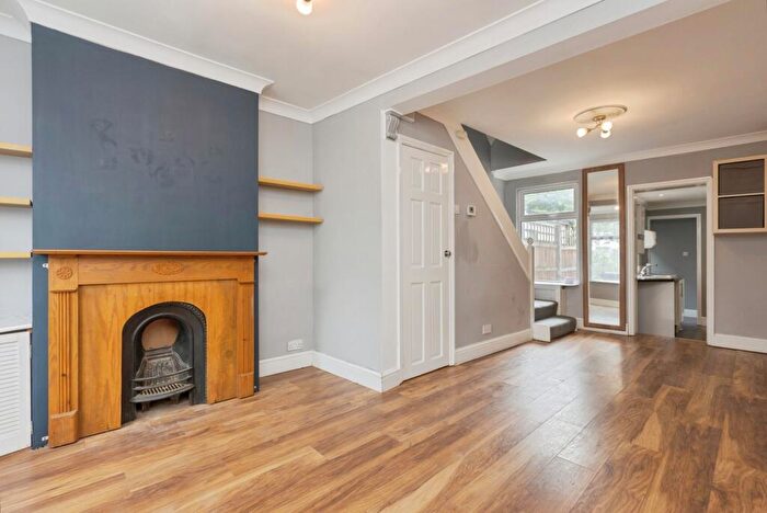 3 Bedroom Terraced House To Rent In Dover Road East, DA11