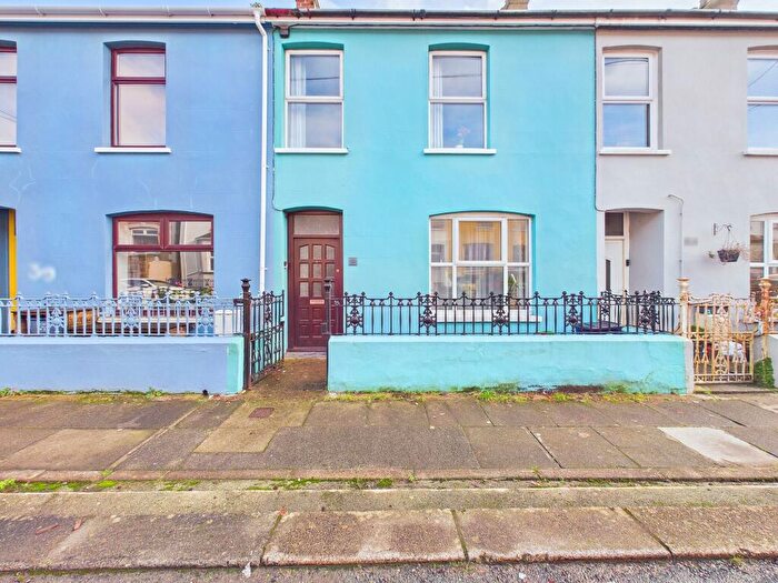 3 Bedroom Terraced House For Sale In Goodwick, SA64