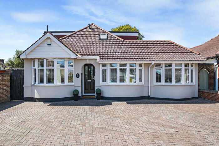 5 Bedroom Detached Bungalow For Sale In Langdale Crescent, Bexleyheath, DA7