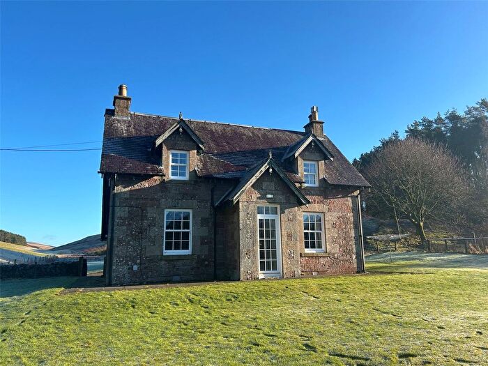 3 Bedroom Cottage To Rent In Dolphinton, West Linton, Scottish Borders, EH46