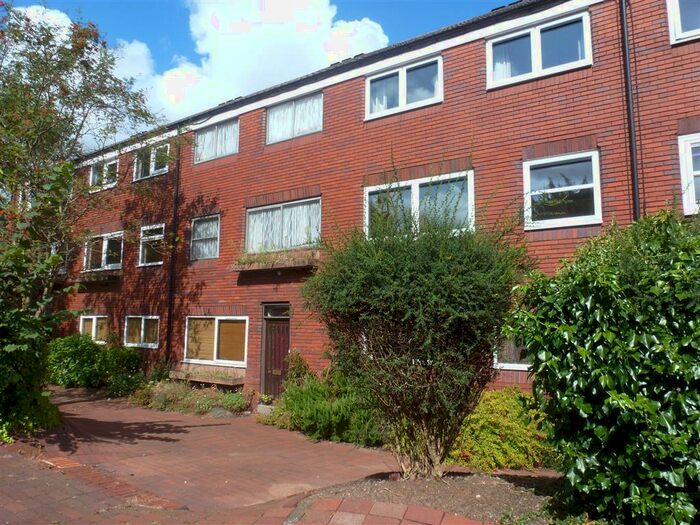 2 Bedroom Duplex To Rent In Rectory Road, Sutton Coldfield, B75