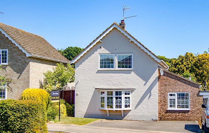 3 Bedroom Link Detached House For Sale In The Oaks, Horringer, Bury St. Edmunds, IP29