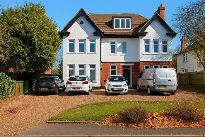 2 Bedroom Flat To Rent In Albion Road, Sutton, SM2