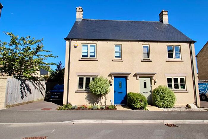 2 Bedroom Semi-Detached House For Sale In Scott Thomlinson Road, Fairford, GL7