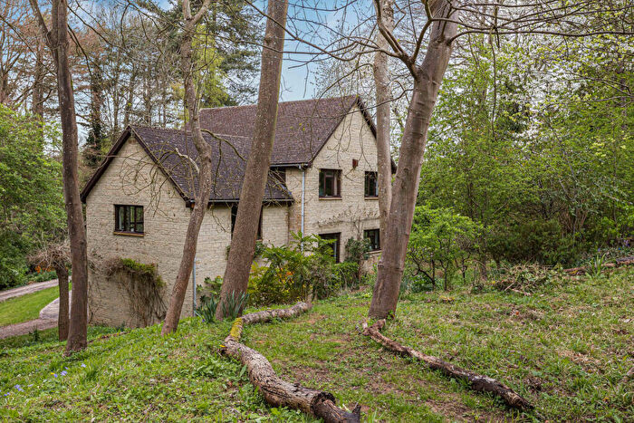 4 Bedroom Detached House For Sale In Cumnor Hill, Oxford, OX2