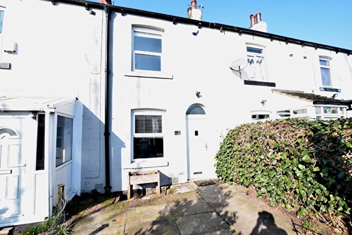 2 Bedroom Terraced House To Rent In East View, Crossgates, Leeds, LS15
