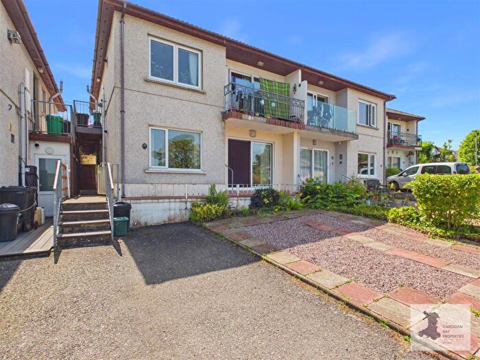 2 Bedroom Flat For Sale In St. Dogmaels Road, Cardigan, SA43