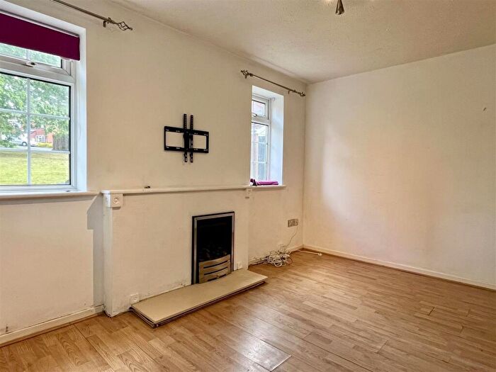 1 Bedroom Duplex For Sale In Newhall Farm Close, Sutton Coldfield, B76