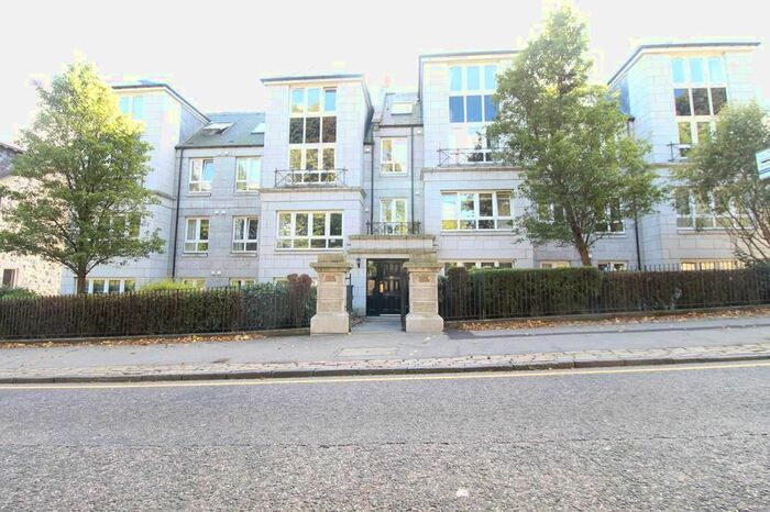 2 Bedroom Flat To Rent In Kings Gate, Aberdeen AB15