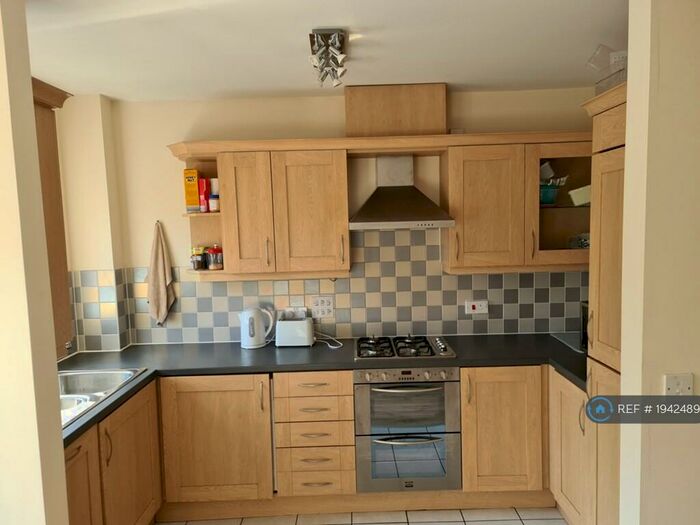 2 Bedroom Flat To Rent In The Sidings, Erdington, Birmingham, B23