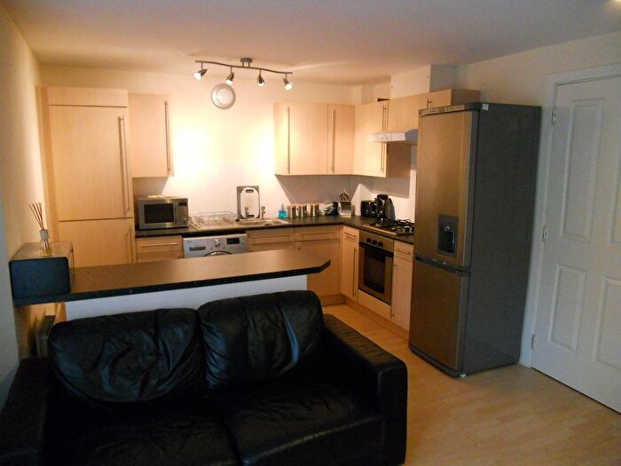 1 Bedroom Flat To Rent In Fraser Place, City Centre, Aberdeen, AB25