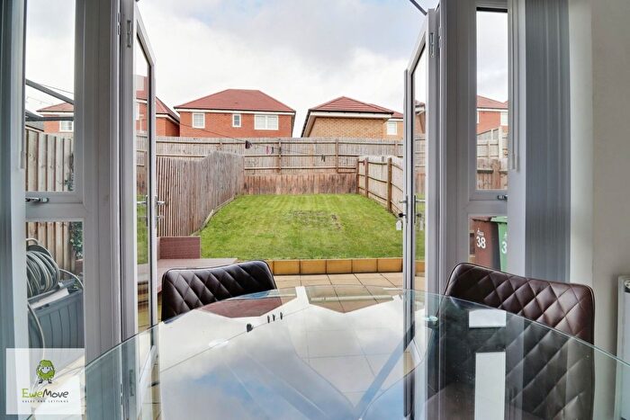 2 Bedroom Semi-Detached House For Sale In Dawes Way, Hednesford, Cannock, WS12