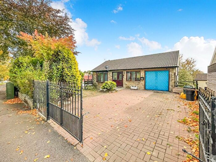 4 Bedroom Detached House For Sale In Bradley Road, Huddersfield, West Yorkshire, HD2