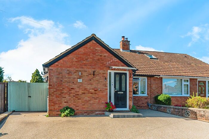 3 Bedroom Semi-Detached Bungalow For Sale In Tudor Close, Bromham, Bedford, MK43