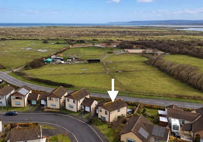 3 Bedroom Detached House For Sale In Bassetts Close, Northam, Bideford, EX39