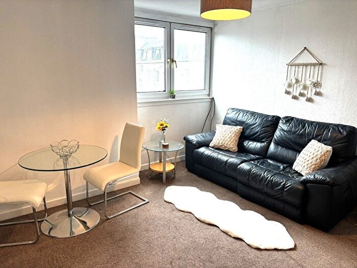 1 Bedroom Flat To Rent In F Charlotte Street, Aberdeen, AB25