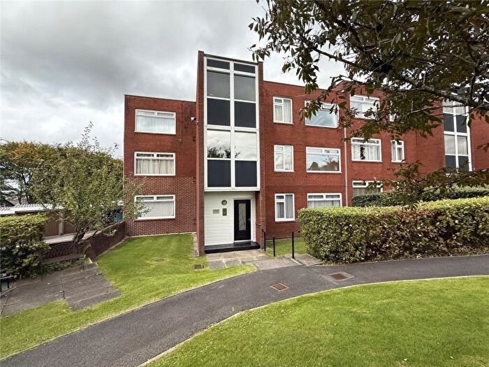 1 Bedroom Apartment For Sale In Stocks Park Drive, Horwich, Bolton, BL6