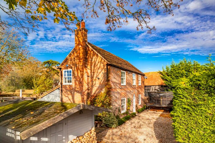 4 Bedroom Detached House To Rent In Langdons, Aston Tirrold, OX11