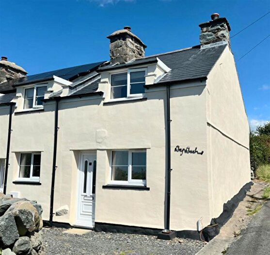 2 Bedroom House For Sale In Bryn Bach, Dyffryn Ardudwy, LL44