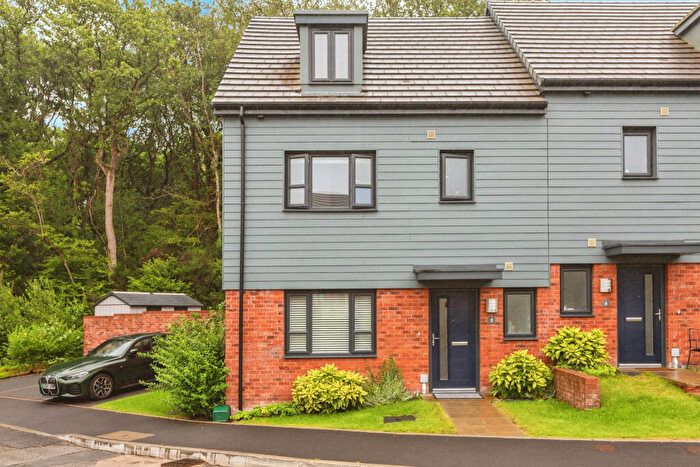 4 Bedroom Semi Detached House For Sale In Nant Gors-Fawr, Gowerton, Swansea, , Gb, SA4