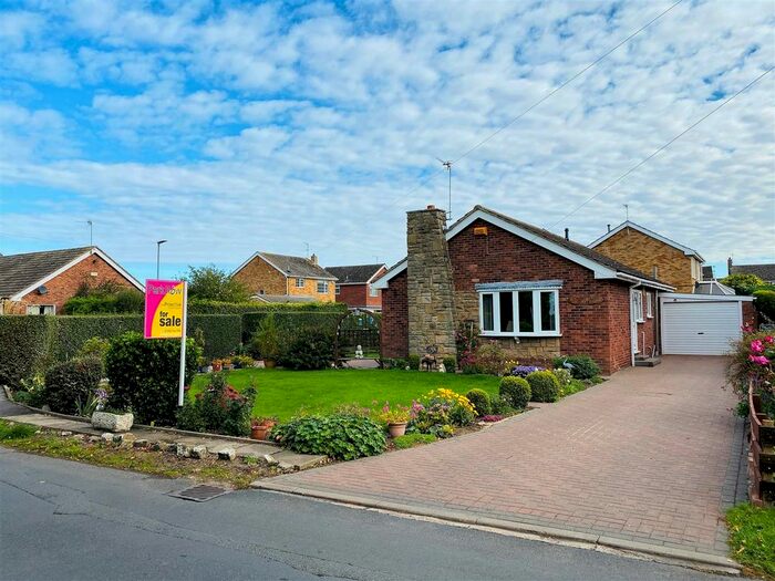 3 Bedroom Detached Bungalow For Sale In High Street, Hook, Goole, DN14