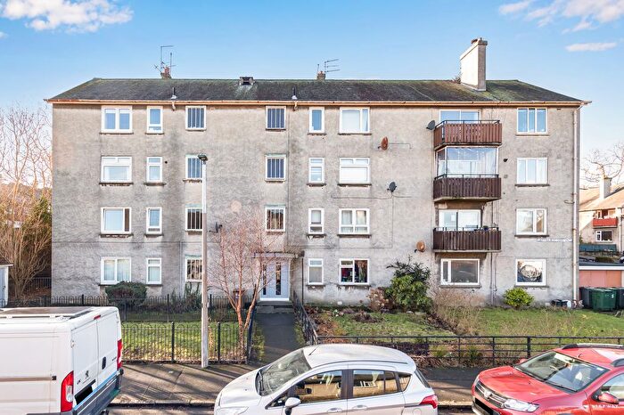 2 Bedroom Flat For Sale In / Lady Nairne Crescent, Duddingston, Edinburgh, EH8