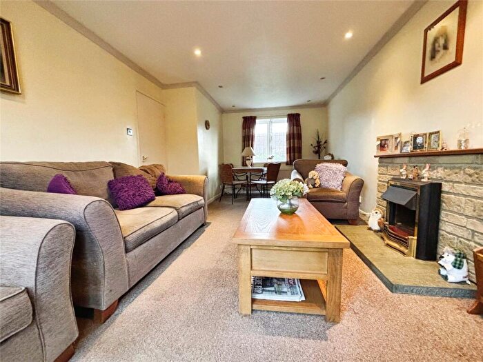 2 Bedroom Bungalow For Sale In Woodhall Drive, Sandown, Isle Of Wight, PO36