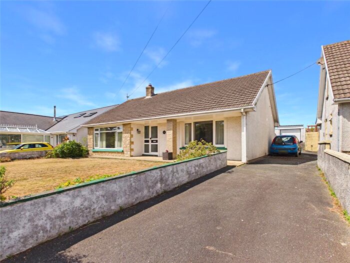 3 Bedroom Bungalow For Sale In Steynton Road, Milford Haven, Pembrokeshire, SA73