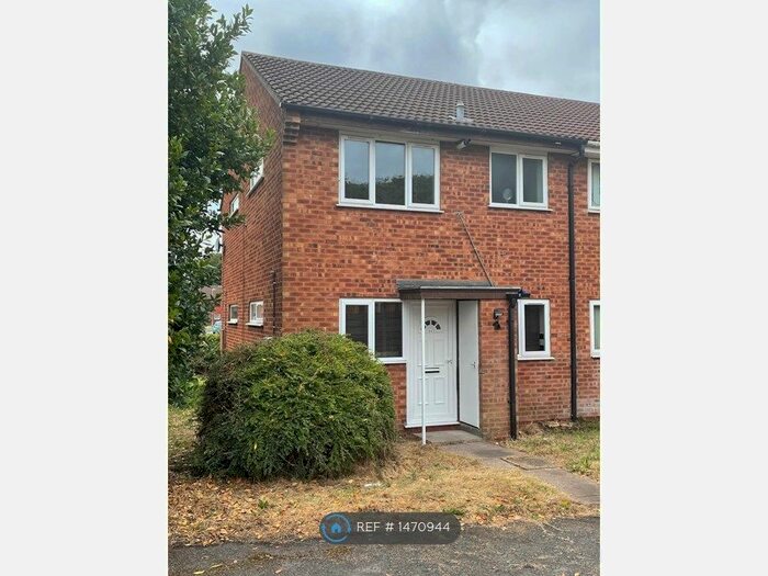 1 Bedroom Semi-Detached House To Rent In Circuit Close, Willenhall, WV13