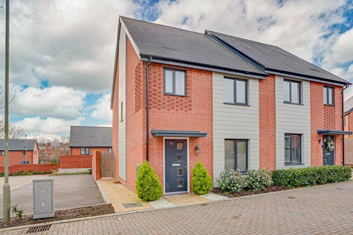 3 Bedroom Terraced House For Sale In Brunel Way, Fareham, PO15