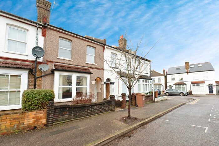 3 Bedroom Terraced House For Sale In Thicket Crescent, Sutton, SM1